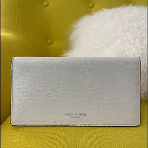 Off white Henri Bendel leather wallet
